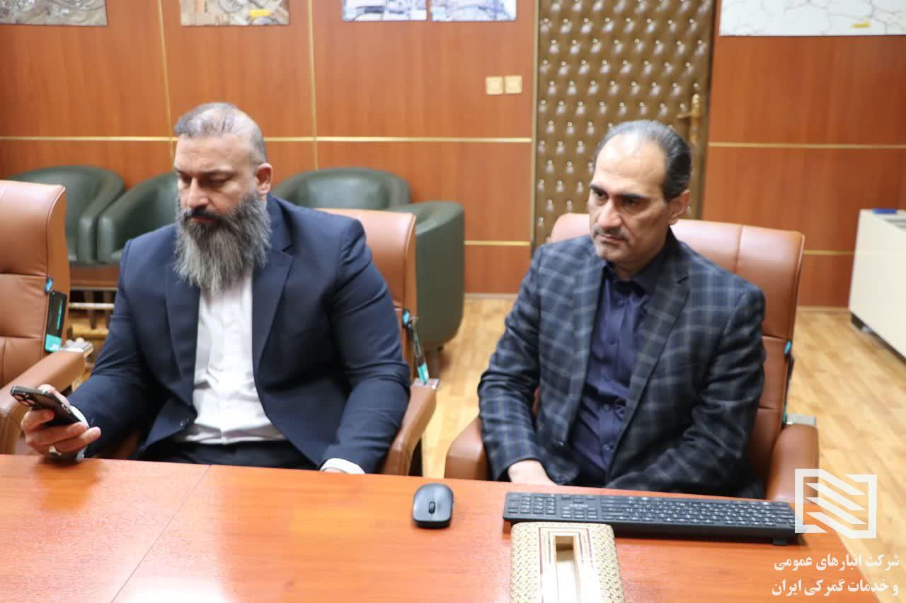 بازدید آقای دکتر شرفی مدیر مرکز آموزش مدیریت و خدمات فرودگاهی سامان از شرکت انبارهای عمومی و خدمات گمرکی فرودگاه امام خمینی(ره) 6